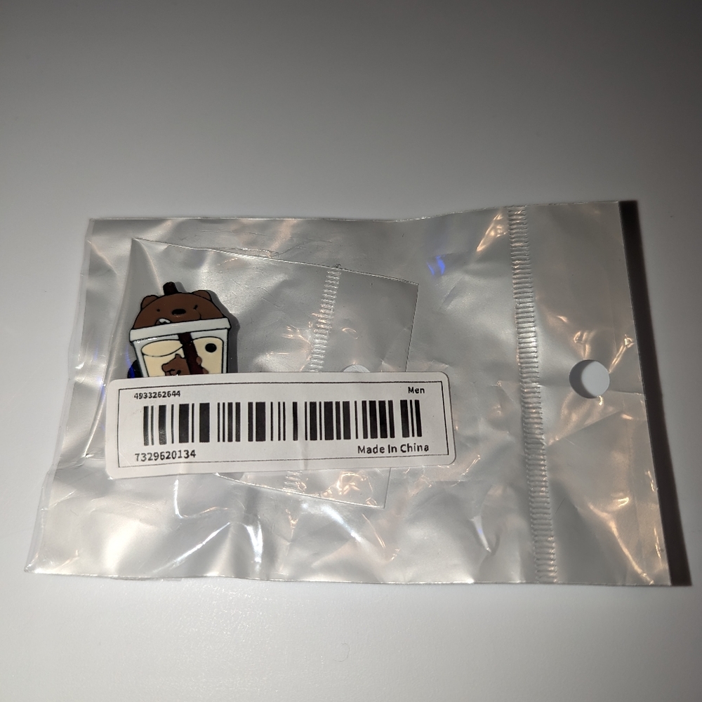 Cartoon bear pin - Picture 7 of 9